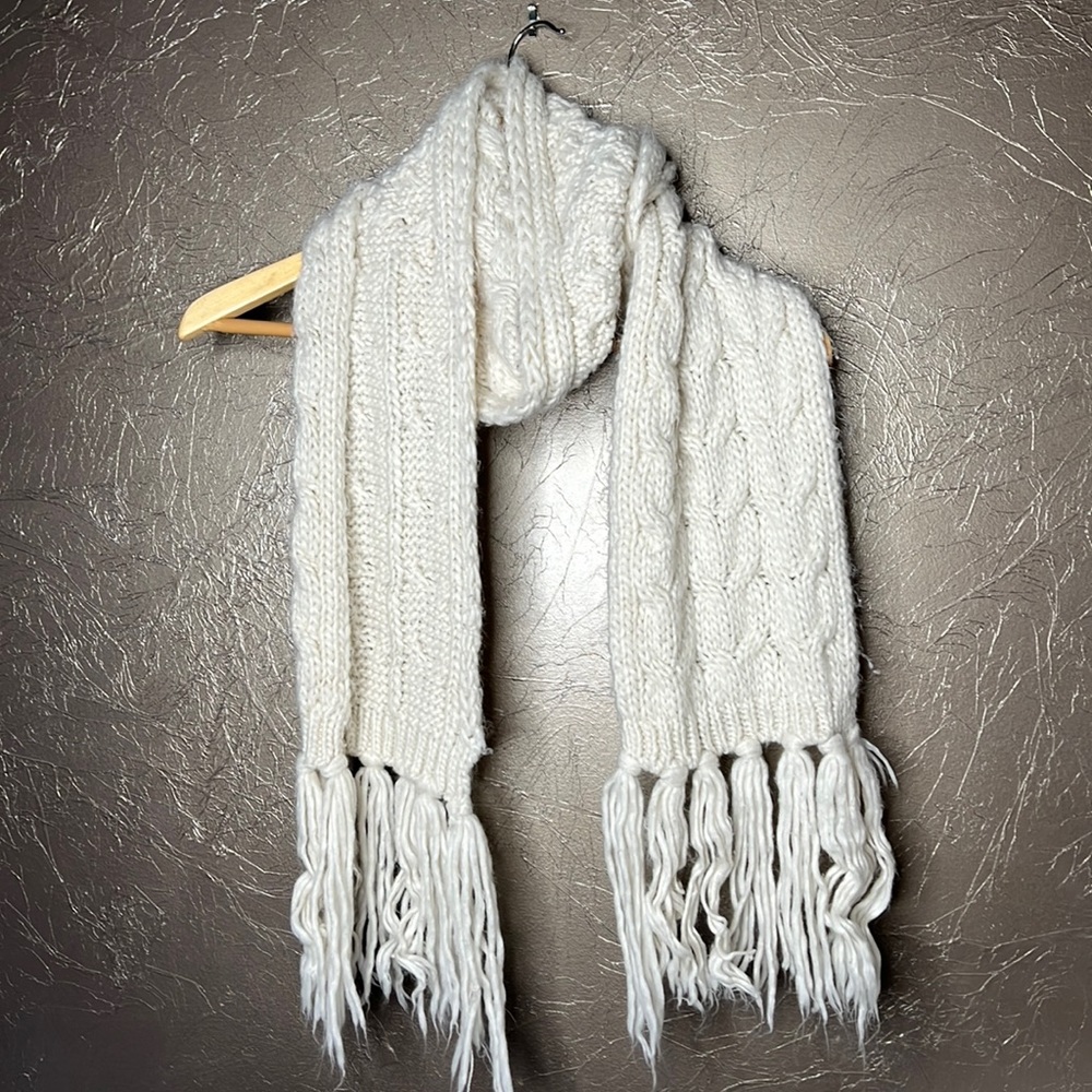 Berkshire Fashion Knit Scarf